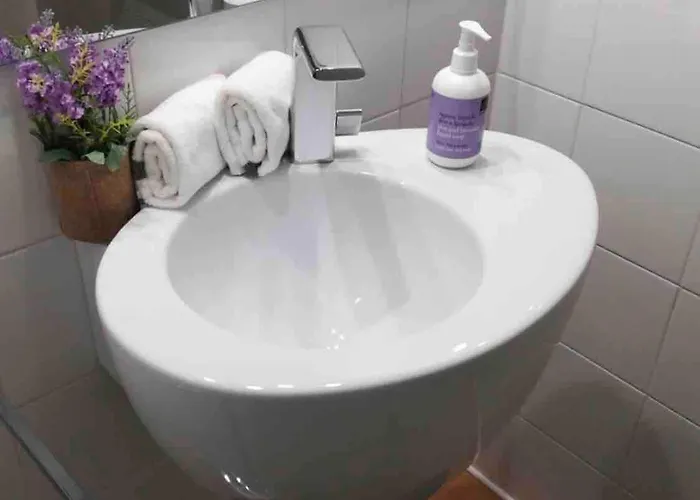 With Parking - Borghese Lejlighed *