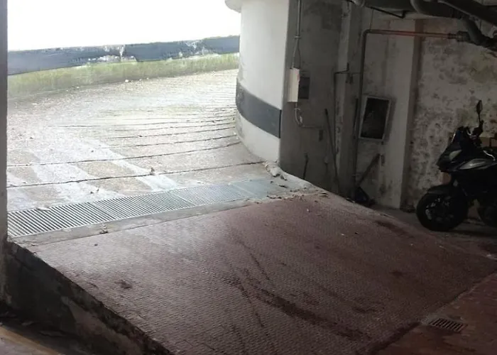 With Parking - Borghese * Rom